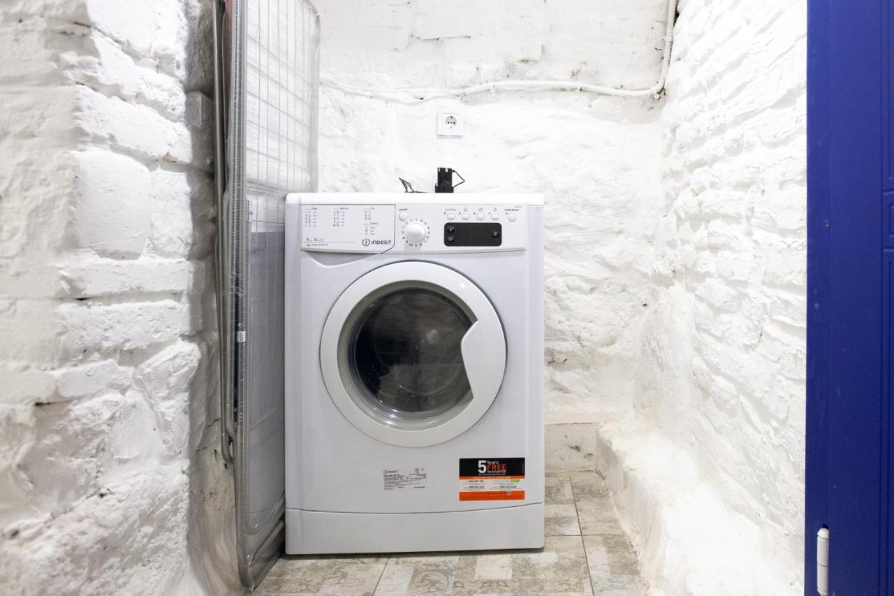 Neue Gasse Lviv Apartments Eksteriør bilde