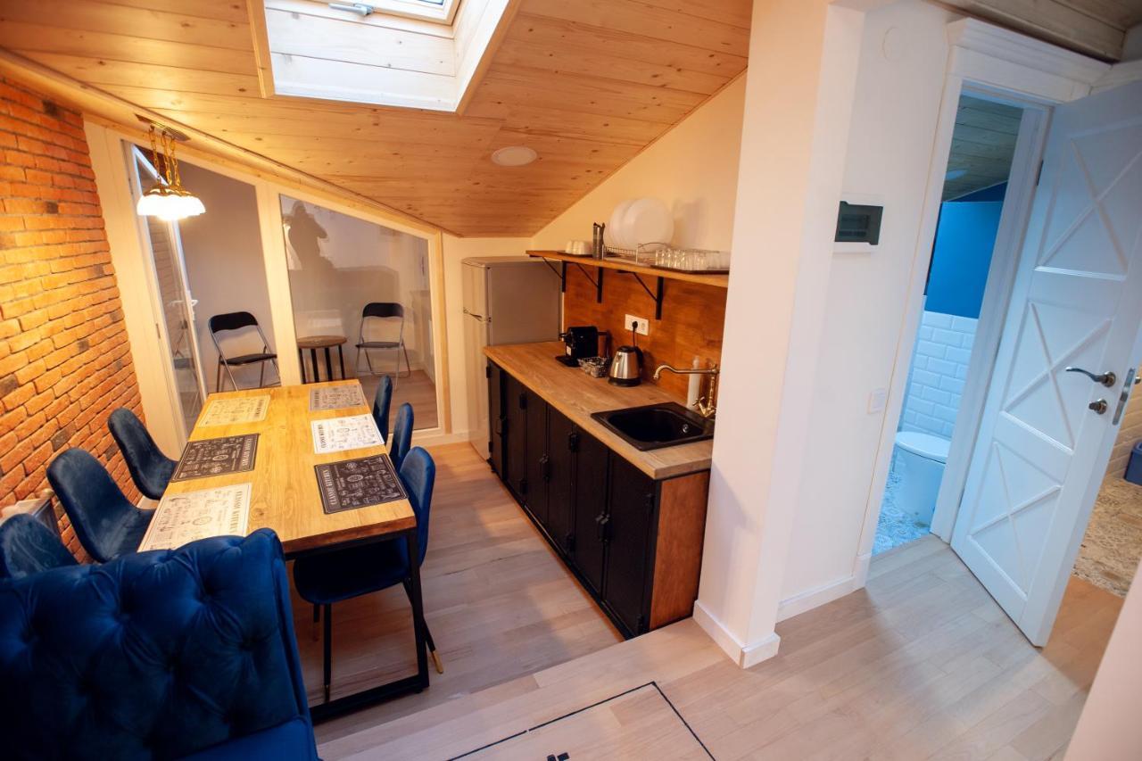 Neue Gasse Lviv Apartments Eksteriør bilde